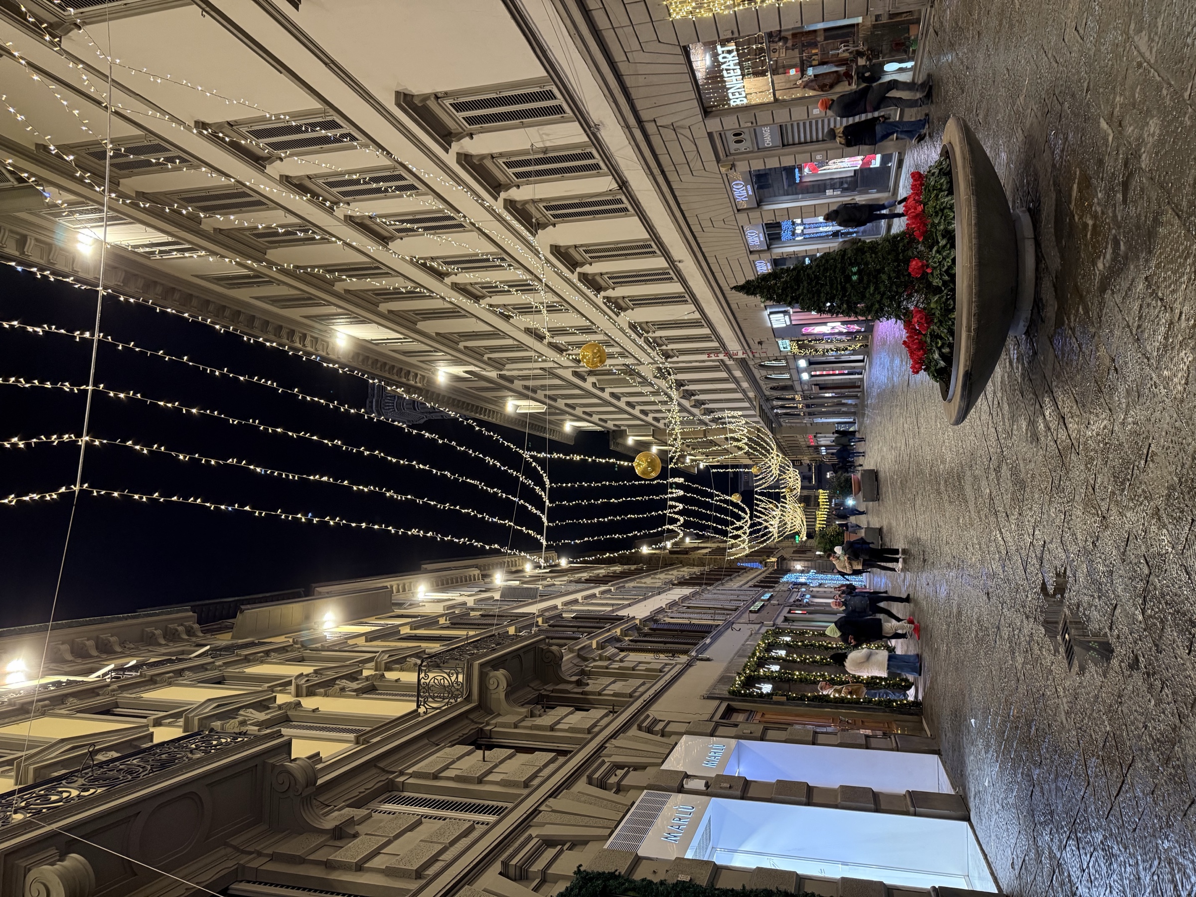 Florence shopping street at Christmas